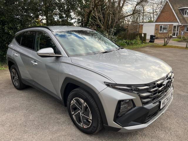 Hyundai Tucson 1.6T Hybrid Advance 5dr Auto Estate Petrol/Electric Hybrid SILVER