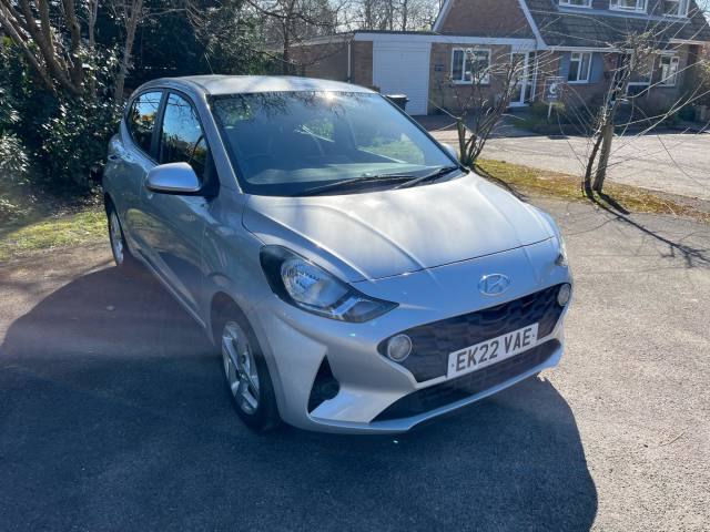 Hyundai i10 1.2 MPi SE Connect 5dr Hatchback Petrol SILVER