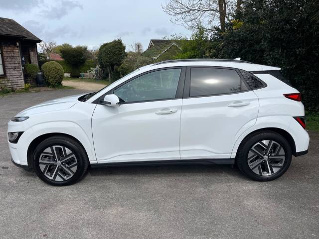 2022 Hyundai Kona 0.0 100kW Premium 39kWh 5dr Auto
