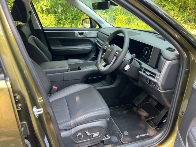 2025 Hyundai Santa Fe 1.6 TGDi Plug-in Hybrid Ultimate 5dr 4WD Auto