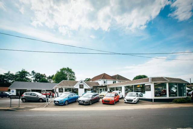 Everton Garage Dealership