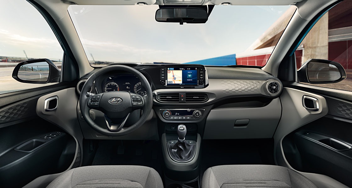 Explore the Hyundai i10 Interior